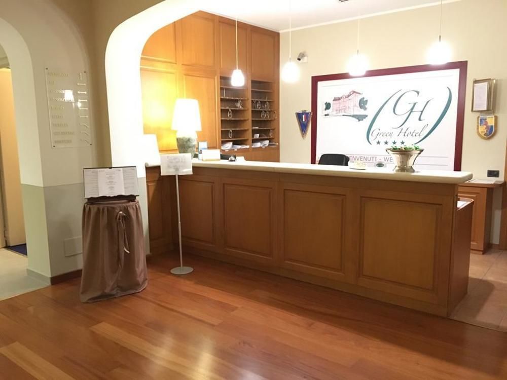 Green Hotel Сетимо Торинезе Екстериор снимка